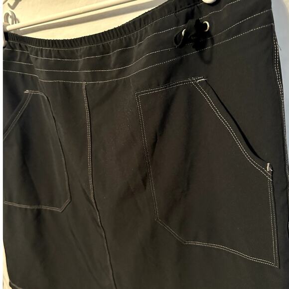 Adventura Black womens skirt eco-friendly Size 10 - Picture 3 of 8